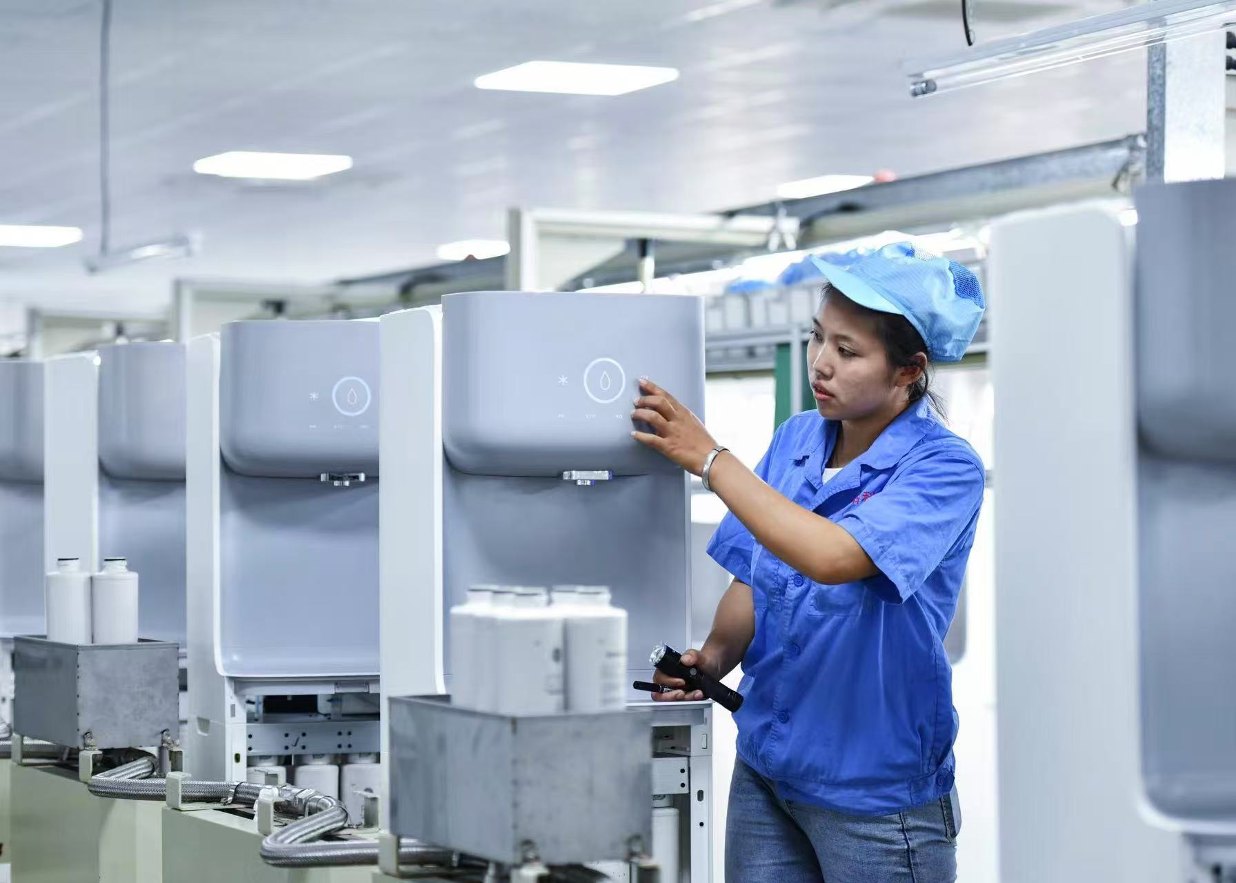 67b2c6f37d600.jpg cd4f6eba2c3eda9390e72df2b2b1a42.jpg